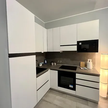 Residenza Elegante - A 5 Fermate Dal Duomo Villa Milan Exterior photo